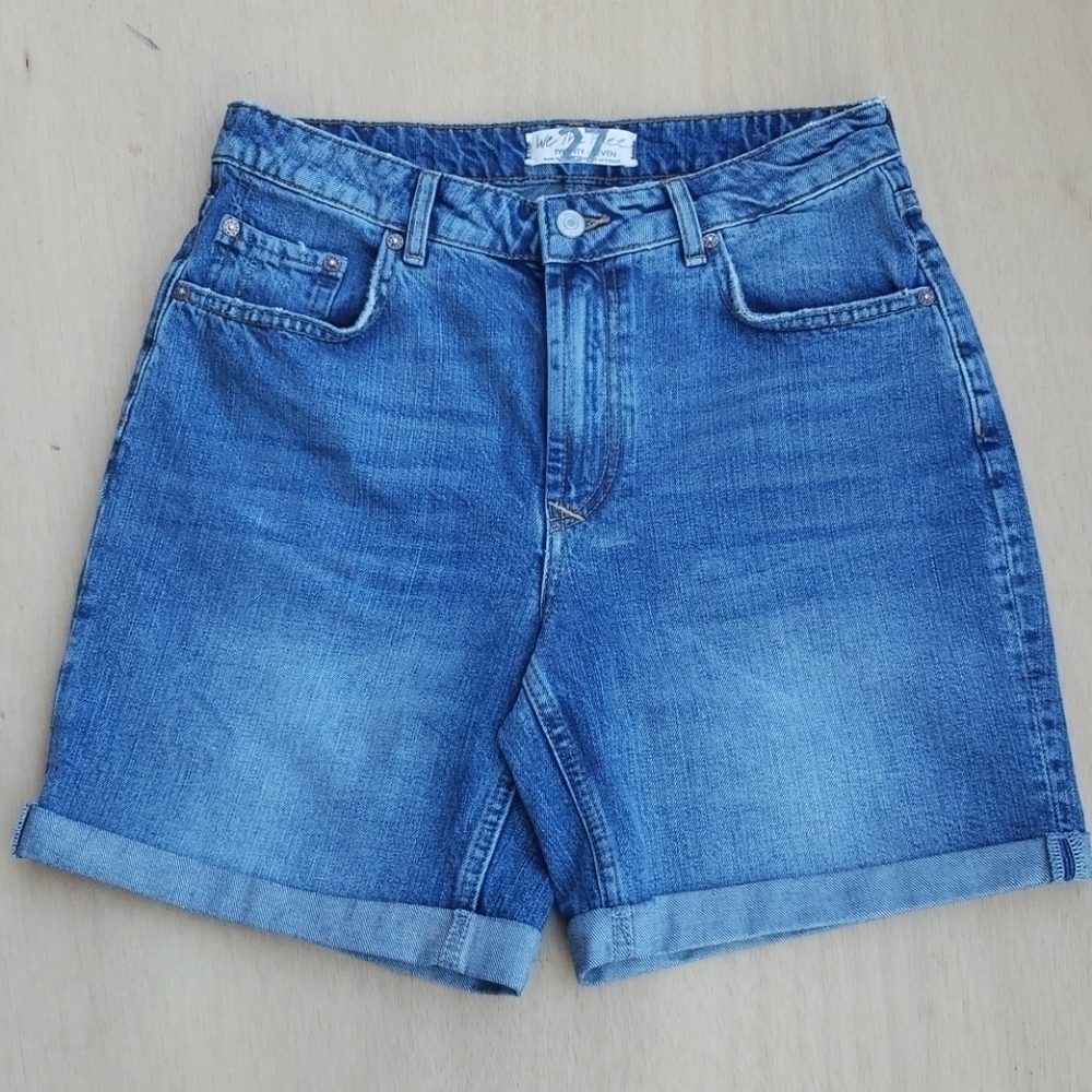 Free People We The Free High Rise Cuffed Denim Shorts Size 27 NWOT